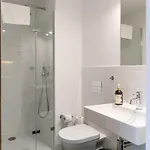 Nena Metropolpark - Mitte -adult Only 아파트호텔