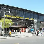 아파트호텔 Nena Metropolpark - Mitte -adult Only